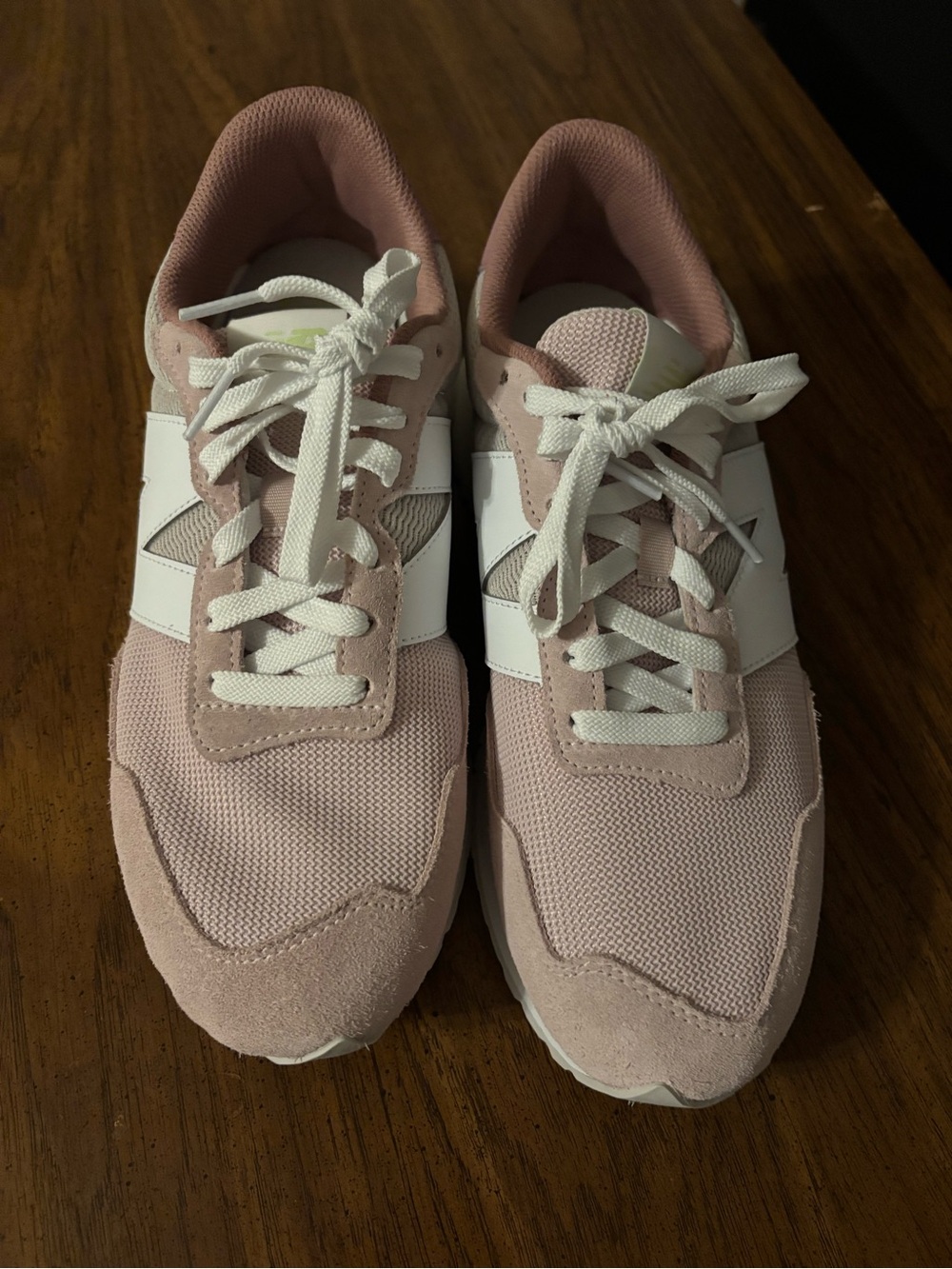 New Balance 237 - Picture 2 of 7